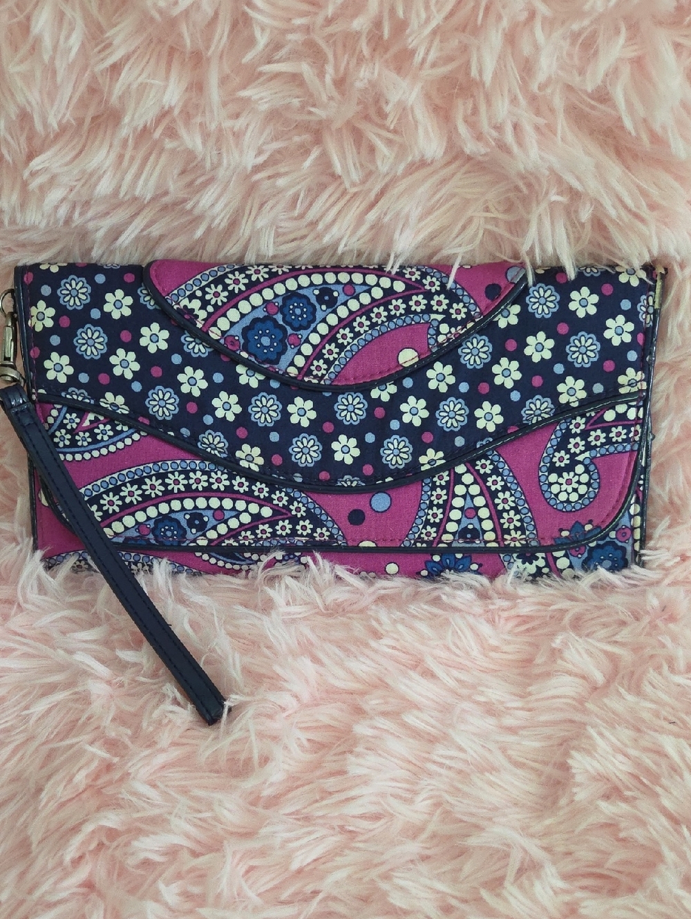 Vera Bradley Pink Paisley Floral Wristlet with Navy Trim